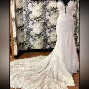 Wedding Dress! Size 8!